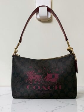*free shipping* Vintage Coach Brown Signature Shoulder Bag with red Logo